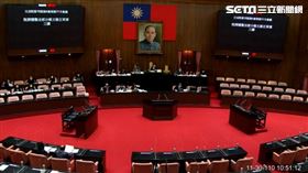 立法院院會今天三讀通過修正稅捐稽徵法部分條文，增訂逃漏稅達一定金額者，最高可處1億元以下罰金。