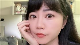 高嘉瑜也貼出一招自拍美照表示，打完高端第二天，目前一切正常（圖／翻攝自高嘉瑜臉書）