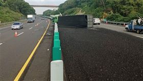 國道3號,關廟,車禍,聯結車,封閉車道