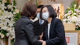 蔡英文、李應元、褒揚令、遺孀（總統府提供）