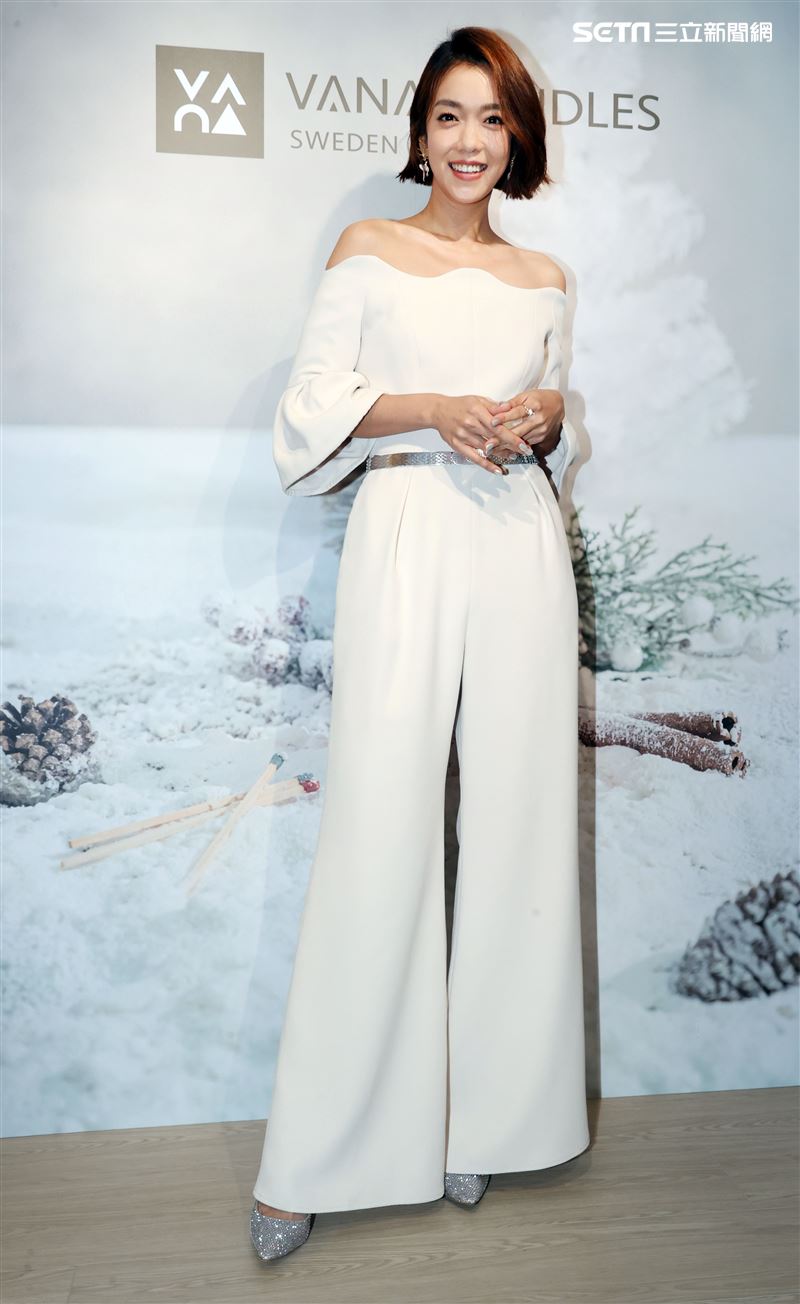 李霈瑜出席香氛品牌，雙喜臨門大霈奪金鐘後無預警宣布「有喜了」小孩待產中。（記者邱榮吉/攝影）