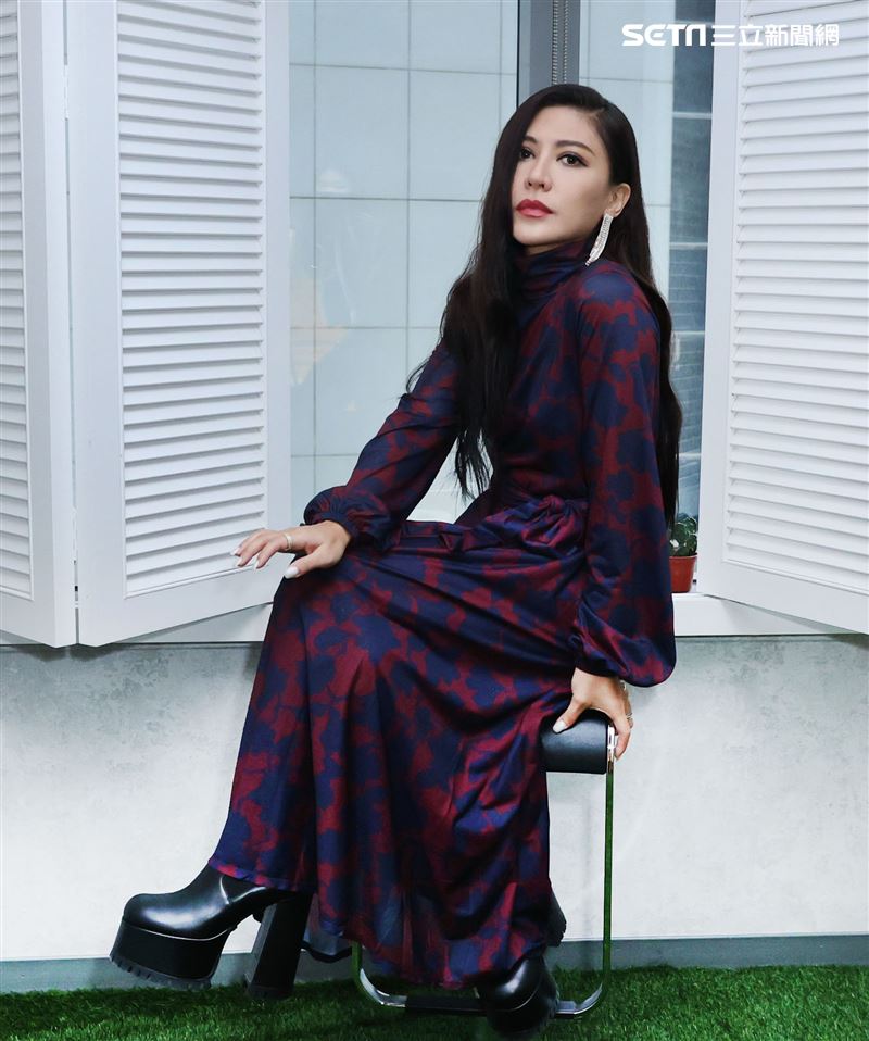 艾怡良三立新聞網專訪。（記者邱榮吉/攝影）