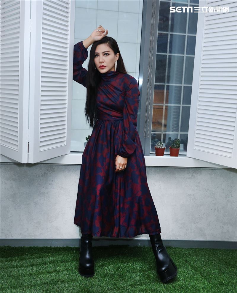 艾怡良三立新聞網專訪。（記者邱榮吉/攝影）