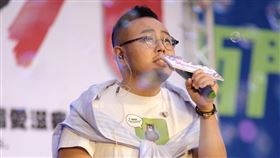 登登 同同情提供