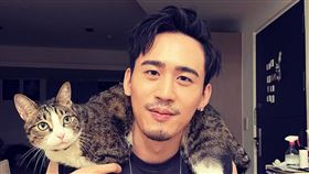 麻吉弟弟、老婆Nicky/翻攝自麻吉弟弟臉書