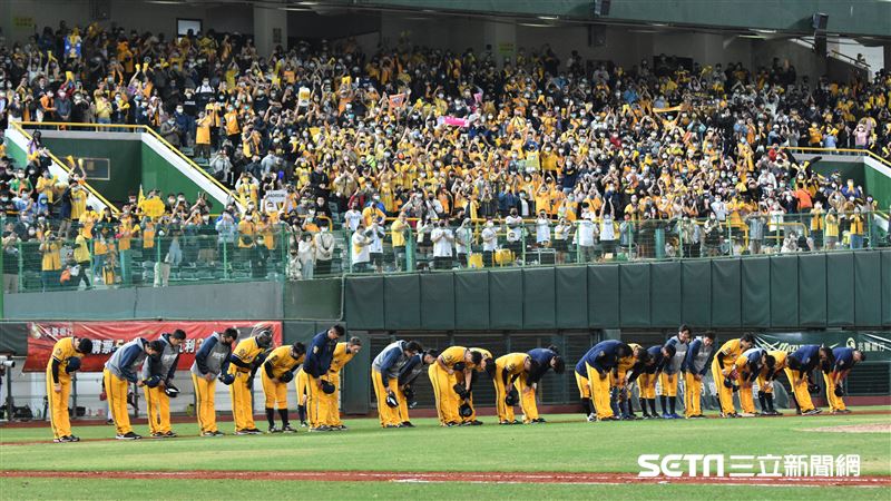 台灣大賽G3中信兄弟3連勝。（圖／記者王怡翔攝影）