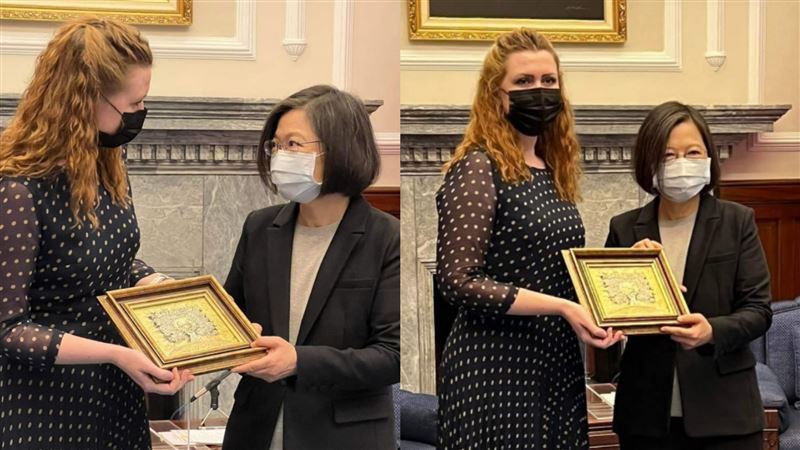 立陶宛議員談總統：都被中國制裁女性