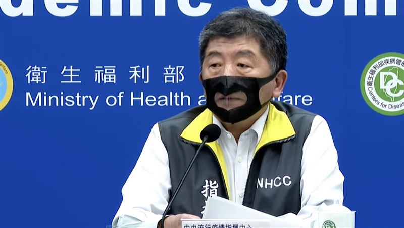 陳時中戴「怪異口罩」！超暖原因曝光