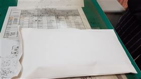 疫情,蘇一峰,病患,信封,千元,鈔票,捐錢,捐款（圖／翻攝自蘇一峰臉書