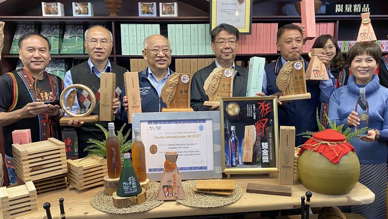 降溫搭水氣　信義梅估較109年盛開