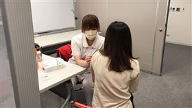 遠東百貨表示願意響應政府在賣場內接種疫苗的計畫。（圖／業者提供）