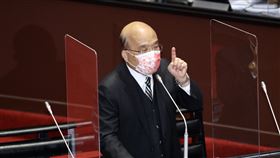 藍批公投宣講揩油  蘇貞昌：國民黨把國產變黨產國民黨立委質疑，行政院長蘇貞昌宣傳公投搭行政專機是對國家揩油。蘇貞昌（圖）3日表示，政府是公投當然反方，他是執行公務，且民進黨不會像國民黨一樣對國家揩油，把國家和人民的財產變成黨產。中央社記者張皓安攝  110年12月3日