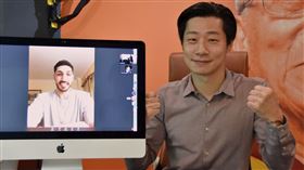 無黨籍立委林昶佐今（3）天中午與坎特視訊對談，兩人針對人權議題深入交流。（圖／林昶佐辦公室提供）