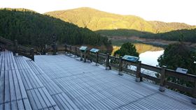 ▲太平山莊地面結霜。（圖／翻攝自太平山國家森林遊樂區臉書）