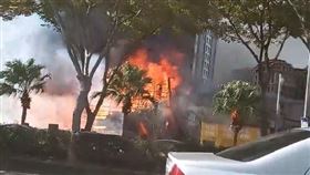 桃園火災,中壢,高鐵站,汽車銷售中心,火災