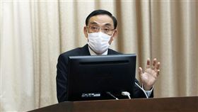 蔡清祥立院備詢立法院司法及法制委員會24日邀請法務部長蔡清祥（圖）及調查局長王俊力，分別報告業務概況、立法計畫，並就「遂行國家安全任務維護、強化調查局法治紀律」進行專題報告，並備質詢。中央社記者郭日曉攝  110年11月24日