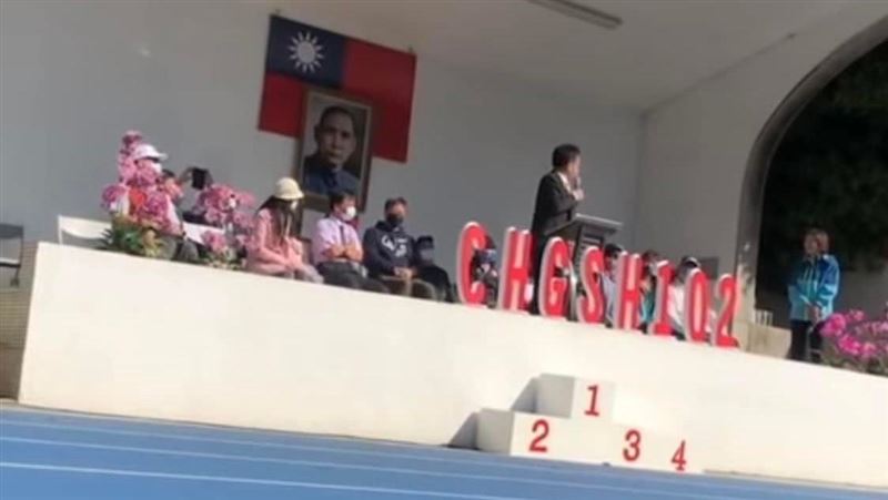 副縣長為哈巴狗致歉　彰中人一看更氣