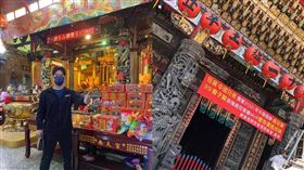 詹子賢到宮廟參拜。（圖／翻攝自詹子賢IG）