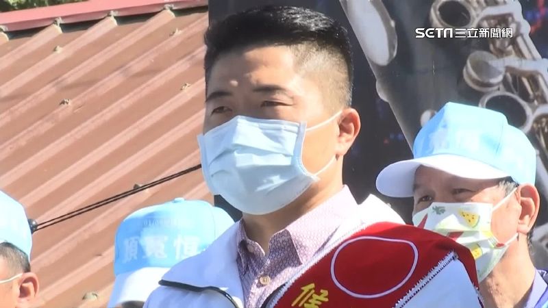 顏寬恒籲別看電視　遭酸：學韓導蓋牌