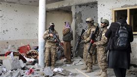 人權團體揭露塔利班草率處決前安全部隊成員。（圖／美聯社／達志影像）