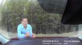 6女誤闖露營區　營主火大變浩克捶車