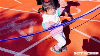 3歲女童超勵志　克服疾病走完60m