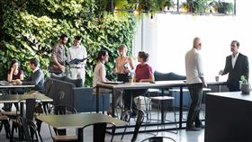 辦公室情境。（圖／仲量聯行提供）