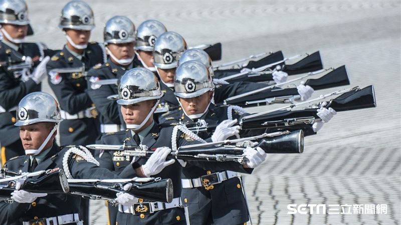 催淚前女友巧遇文　竟是國軍招募廣告