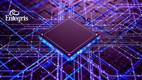 美商英特格8日宣布擴大在台灣投資設立的全新廠區，未來3年投資金額將增至約新台幣140億元。（圖／翻攝自facebook.com/EntegrisInc）
