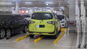 好市多民眾亂停車