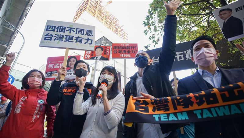 民進黨遍地開花　各縣市路口公投宣講