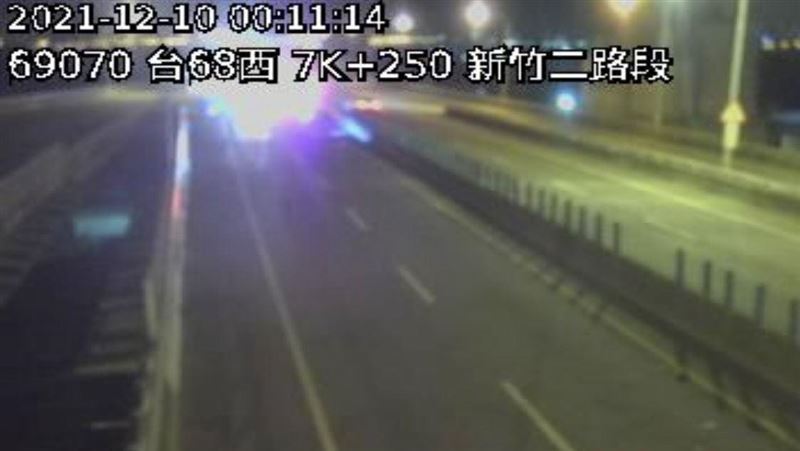 台68線嚴重追撞　男受困車內命危