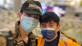 吳尊，吳奇隆。(圖／吳尊微博)