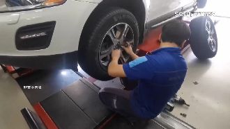 租車驚魂！車輪胎紋磨平、胎內多補痕