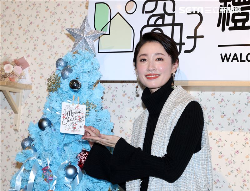 田中千繪出席窩好居家禮品複合式咖啡開幕，思念家鄉父母親但疫情打亂她的行程。（記者邱榮吉/攝影）