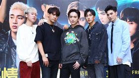 「五堅情」，從節目中玩狼人殺後，迅速累積知名度，其中像是陳零九、邱鋒澤、婁峻碩、黃偉晉和賴晏駒 記者楊澍攝影