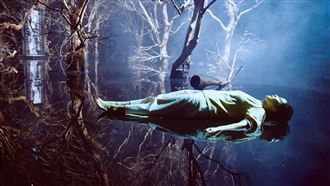 百萬造陰陽交界地　曾之喬躺濕地怕了