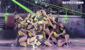 夢想家啦啦隊再進化「原始野性戰鬥舞」應援受超高評價。（圖／三立）