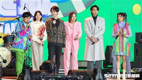 《華燈初上》演員群郭雪芙、張軒睿、劉品言、章廣辰首度站上新北耶誕城宣傳第二季。（圖／記者楊澍攝影）