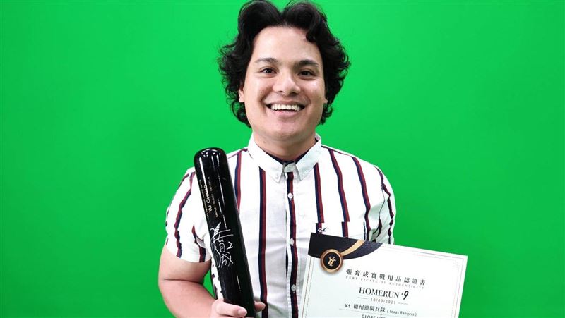 張育成線上義賣　募173萬回饋公益