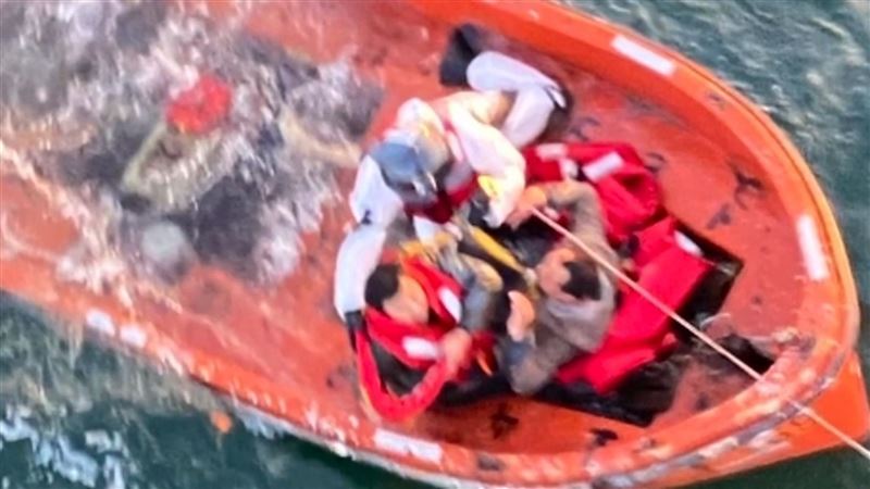 中國輪船進水沉沒　釀9死2失蹤悲劇