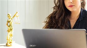 pixabay,法庭,法官,法槌,律師,檢察官,公平,正義