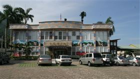 花蓮秀林鄉將普發振興消費金3000元花蓮縣秀林鄉公所將於民國111年1月15日起普發振興消費禮金新台幣3000元，凡民國110年9月8日（含）前設籍秀林鄉者都可領取。中央社記者李先鳳攝  110年12月13日