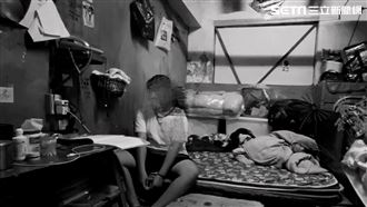 住破屋沒馬桶　15歲少女：想要張床