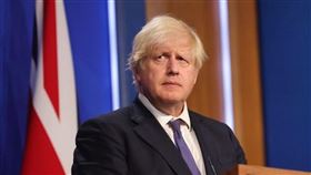 翻攝自印度神童阿南德臉書＋英國強生首相IG＋以色列總理以色列總理 Naftali Bennett twitter+Twitter@bambinogesu
