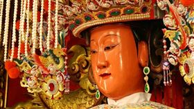 大甲媽東巡花蓮 合體港天宮遶境祈福花蓮港天宮力邀台中大甲鎮瀾宮25、26日合體遶境花蓮市、吉安鄉為疫情祈福，主辦單位預估人潮大量聚集，呼籲信眾務必戴好口罩落實防疫。（花蓮港天宮提供）中央社記者張祈傳真  110年12月15日