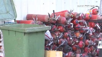 施壓消防員讓安檢過關？顏寬恒怒撇清