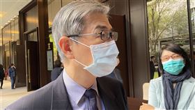 傳富邦買花旗兩岸消金 黃天牧：商業交易不介入外傳富邦金將併購花旗兩岸消金業務，金管會主委黃天牧（前）8日出席活動時指出，這屬於商業交易，金管會不介入。中央社記者謝方?攝 110年12月8日