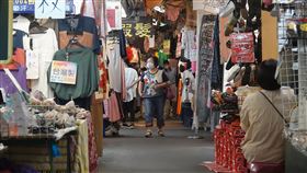 7月CPI年增率擴大為1.95%（2）行政院主計總處5日公布，7月消費者物價指數（CPI）年增率為1.95%，比起上月的1.89%，漲幅略為擴大。中央社記者鄭傑文攝　110年8月5日