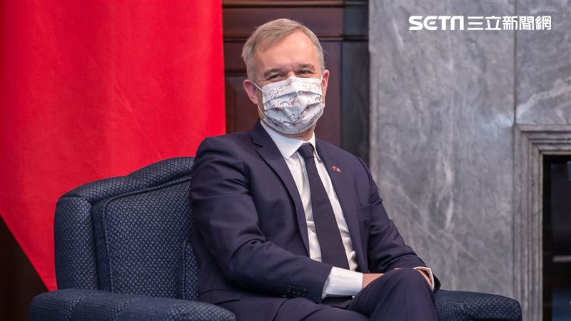 法前議長秀中文　高喊「台法友好」